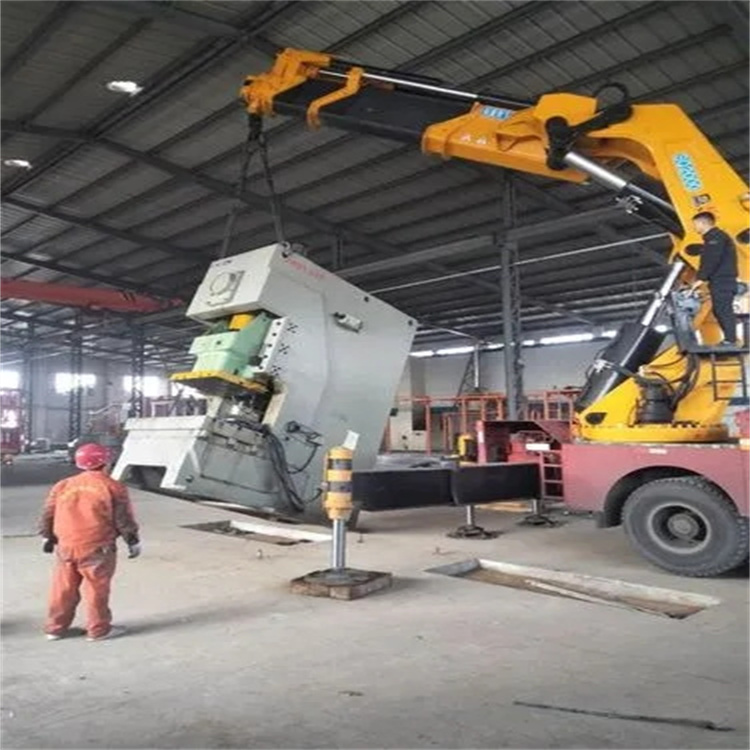 杭州上城80吨折臂吊车出租附近电话